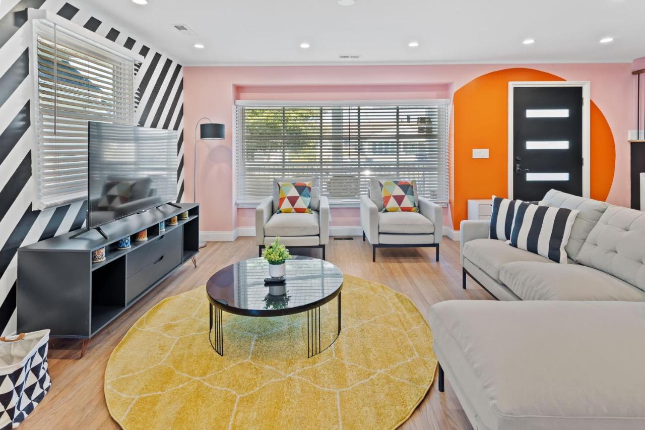 Holiday home Stylishly Renovated 5-bedroom In Ac - Perfect For Groups And Families
