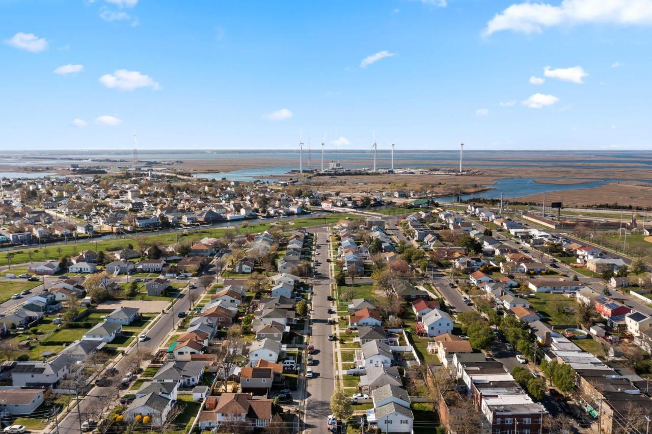 Holiday home Stylishly Renovated 5-bedroom In Ac - Perfect For Groups And Families *
