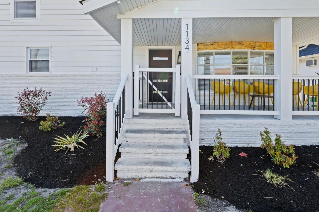 Holiday home Stylishly Renovated 5-bedroom In Ac - Perfect For Groups And Families