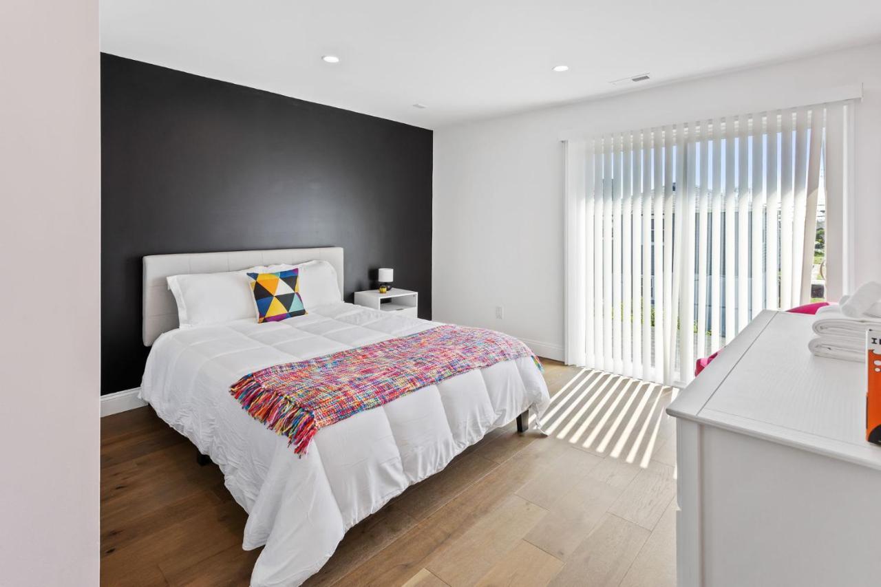Stylishly Renovated 5-bedroom In Ac - Perfect For Groups And Families Holiday home Atlantic City