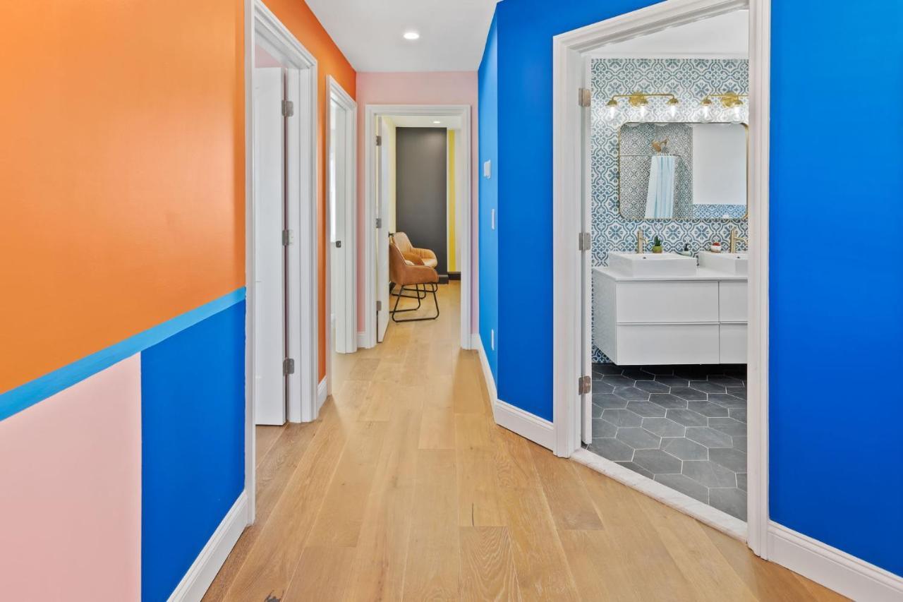 Stylishly Renovated 5-bedroom In Ac - Perfect For Groups And Families Holiday home *