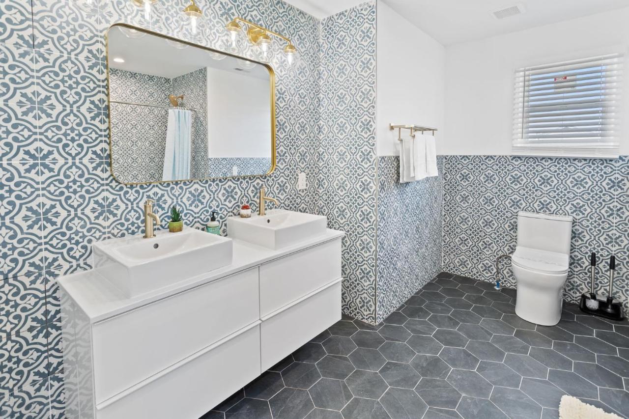 Holiday home Stylishly Renovated 5-bedroom In Ac - Perfect For Groups And Families *